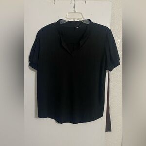 Source Unknown Black Women's V-neck Top NWOT